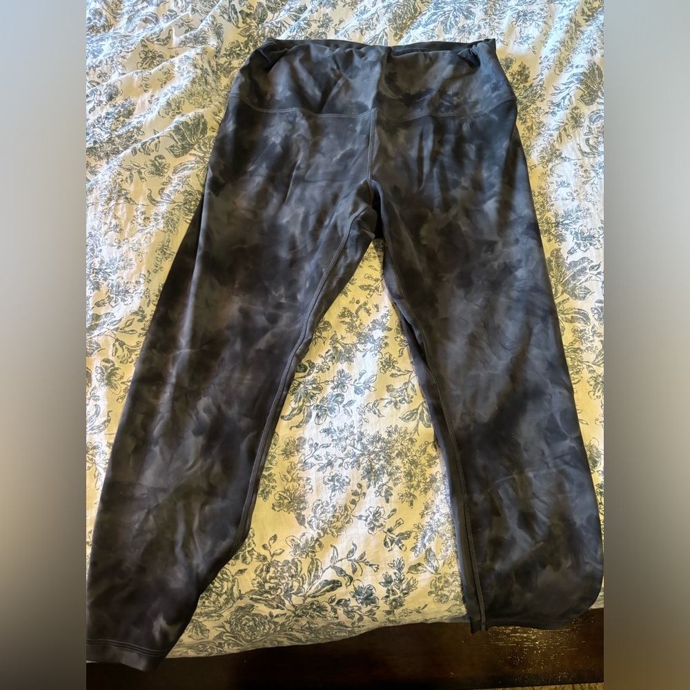 Lululemon  leggings gray Tie-dye